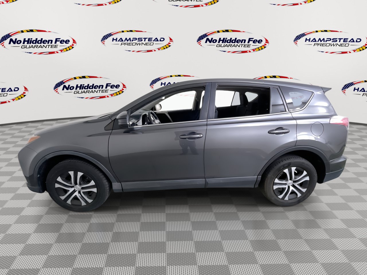 Used 2018 Toyota RAV4 LE w/ All Weather Liner Package AWD/4WD image 6