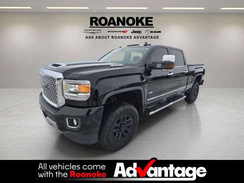 Used 2017 GMC Sierra 2500 Denali w/ Duramax Plus Package image 11