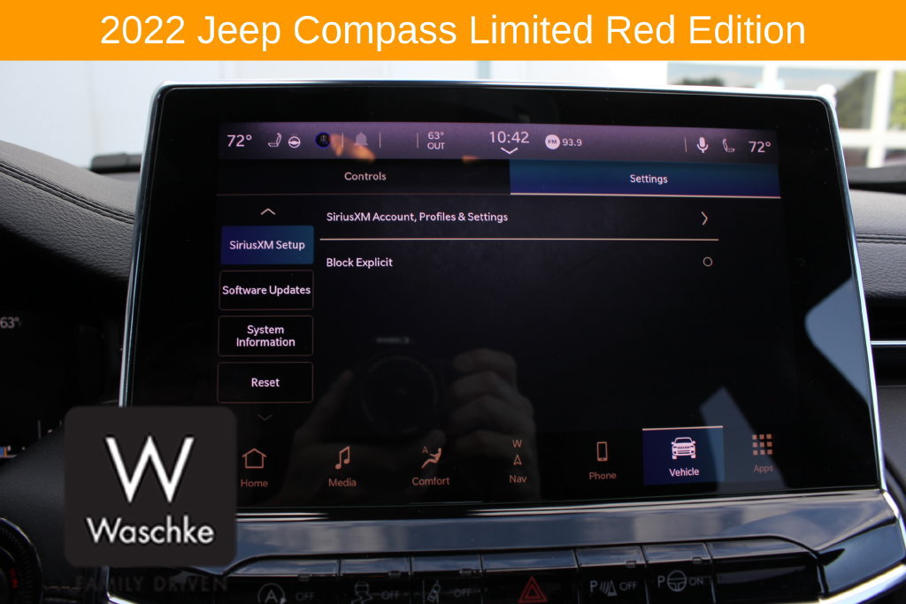 Used 2022 Jeep Compass Limited w/ (RED) Package AWD/4WD image 59