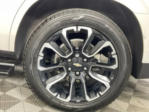 Used 2023 Chevrolet Tahoe High Country AWD/4WD image 42