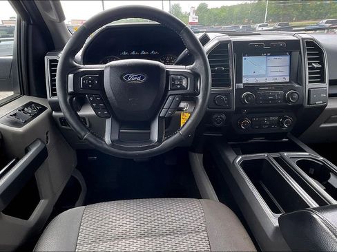 Used 2017 Ford F150 XLT w/ Equipment Group 302A Luxury image 5