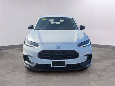 Certified 2023 Honda HR-V Sport image 2