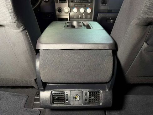 Used 2011 Toyota Tundra 4x4 CrewMax w/ Tow Pkg image 20