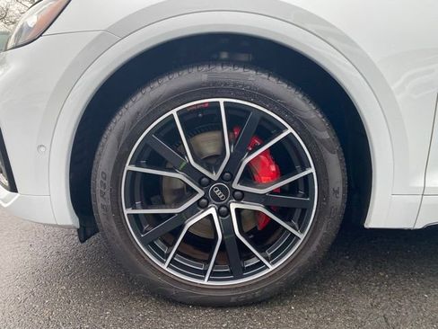 Used 2023 Audi SQ5 Prestige image 19