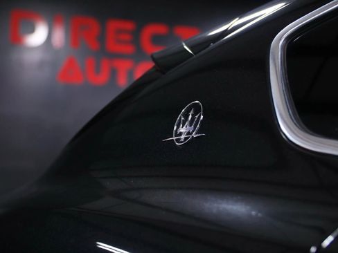 Used 2018 Maserati Levante S GranSport image 12