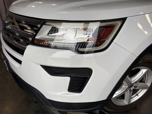 Used 2018 Ford Explorer FWD image 8