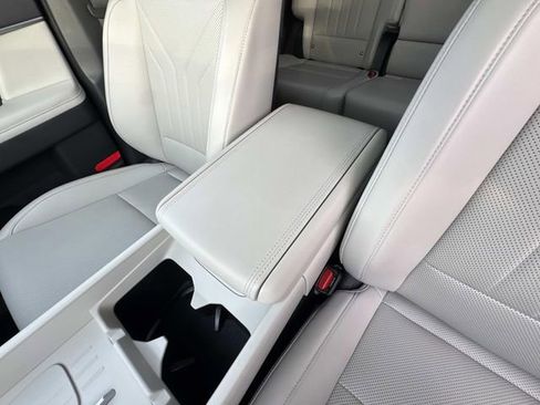 Used 2026 Hyundai Santa Fe SEL FWD image 50