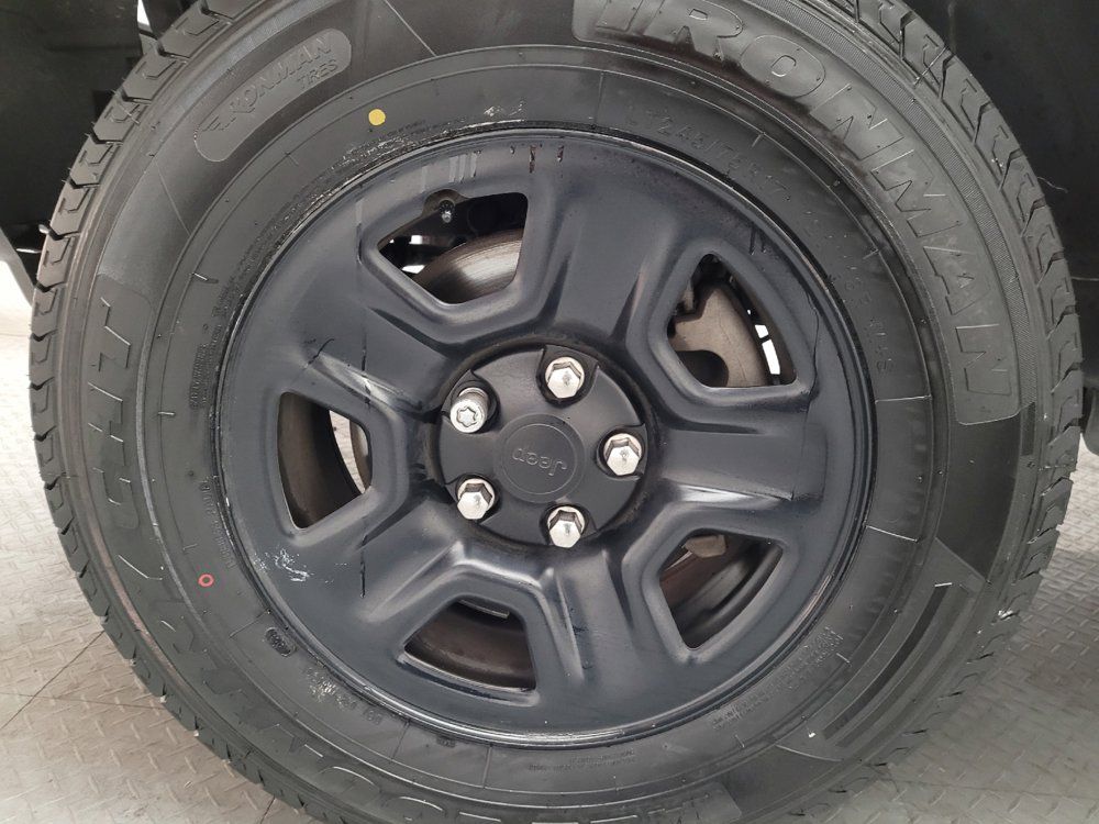 Used 2020 Jeep Wrangler Sport AWD/4WD image 31