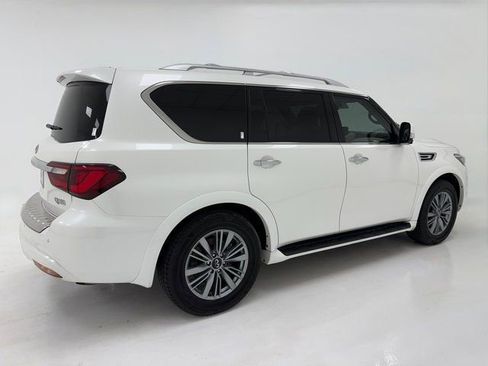 Used 2023 INFINITI QX80 Luxe w/ All-Season Package image 41