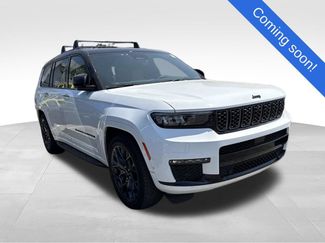 Used 2023 Jeep Grand Cherokee L Summit AWD/4WD video 1