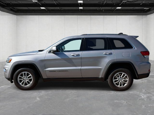 Certified 2020 Jeep Grand Cherokee Laredo w/ Security & Convenience Group AWD/4WD image 8