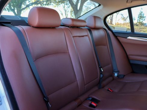 Used 2014 BMW 535i Sedan image 19