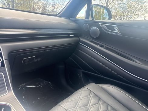 Used 2025 Genesis GV80 3.5T AWD/4WD image 24