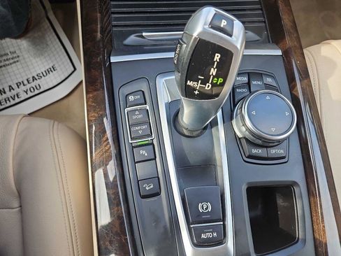 Used 2014 BMW X5 xDrive35i image 16