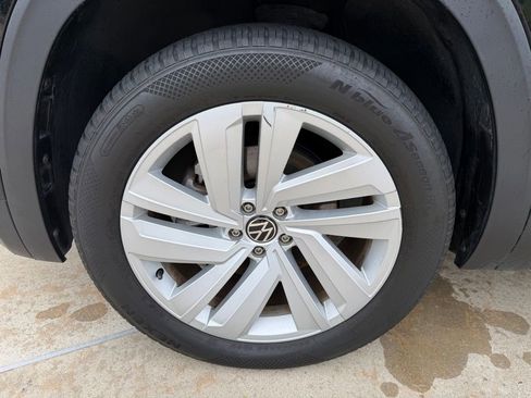 Used 2021 Volkswagen Atlas SE FWD image 9