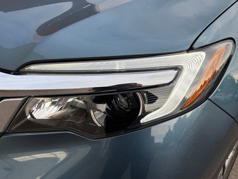 Used 2020 Honda Pilot EX image 9