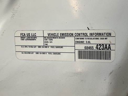 Used 2020 Jeep Grand Cherokee Altitude AWD/4WD image 22