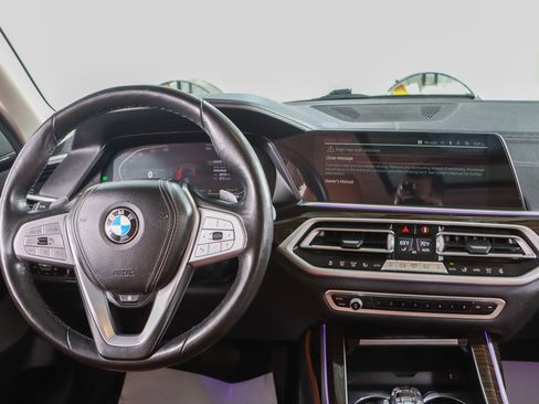 Used 2021 BMW X7 xDrive40i w/ Executive Package image 17
