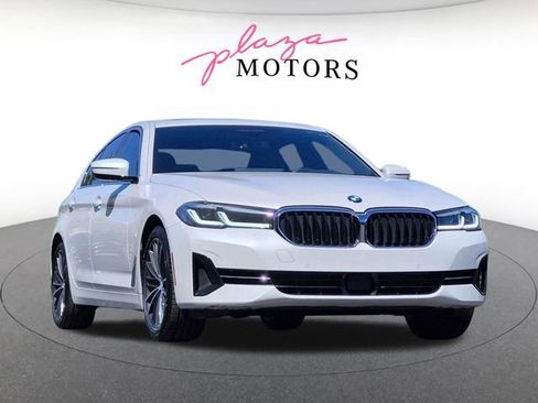 Certified 2023 BMW 540i xDrive w/ Premium Package AWD/4WD image 3