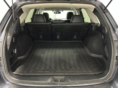 Used 2016 Subaru Outback 3.6R Limited AWD/4WD image 34