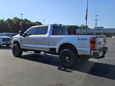 Used 2024 Ford F250 Lariat w/ Chrome Package image 10