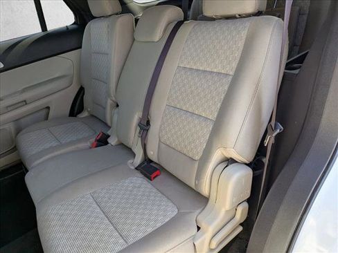 Used 2015 Ford Explorer XLT image 17
