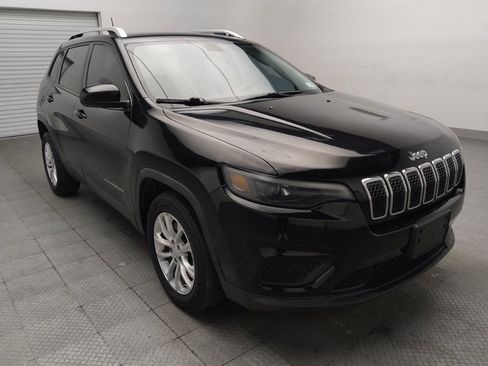 Used 2020 Jeep Cherokee Latitude FWD image 13