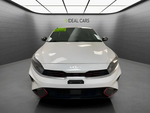 Used 2023 Kia Forte GT-Line w/ GT-Line Technology Package FWD image 2