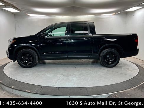 Used 2025 Honda Ridgeline Black Edition image 2