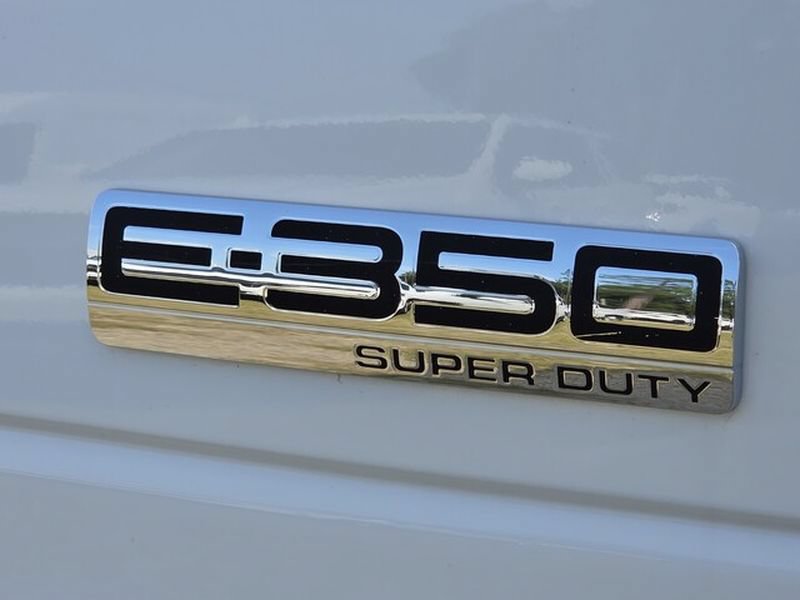 Used 2024 Ford E-350 and Econoline 350 Super Duty w/ Power Windows & Locks Group RWD image 18