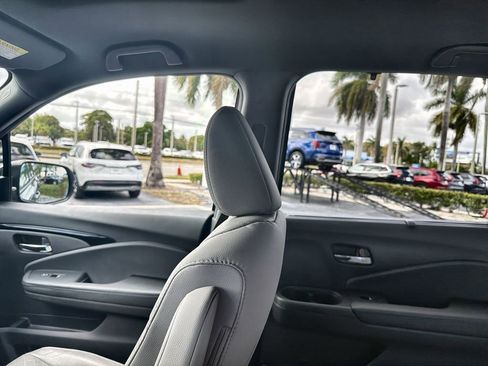 Used 2020 Honda Passport Touring image 12