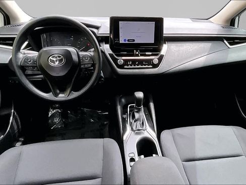 Used 2025 Toyota Corolla LE FWD image 16