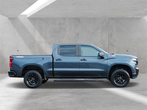 Used 2019 Chevrolet Silverado 1500 LT Trail Boss image 2