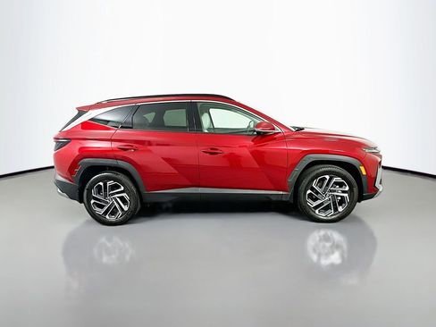 Certified 2025 Hyundai Tucson Limited image 4