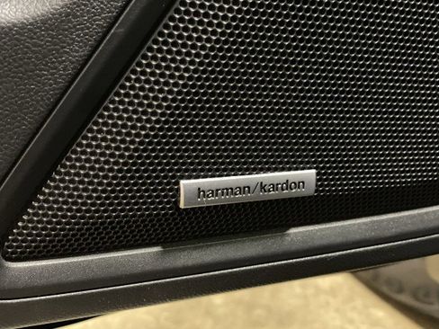 Used 2023 Subaru Outback Touring XT image 13