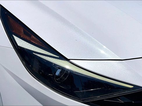 Used 2021 Hyundai Elantra SEL w/ Cargo Package FWD image 29