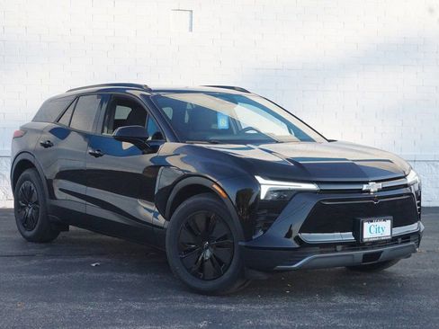 New 2026 Chevrolet Blazer EV LT image 2