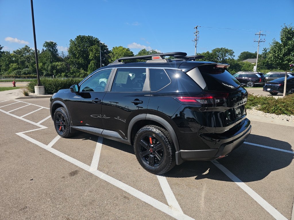 Used 2025 Nissan Rogue SV w/ Rock Creek Premium Package AWD/4WD image 3