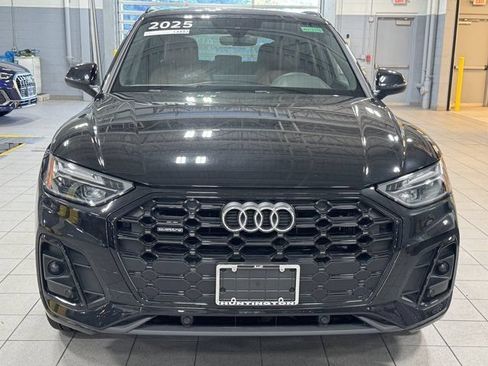 Used 2025 Audi Q5 2.0T Premium w/ Convenience Plus Package AWD/4WD image 2
