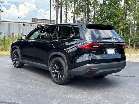 Used 2025 Toyota Grand Highlander FWD image 27