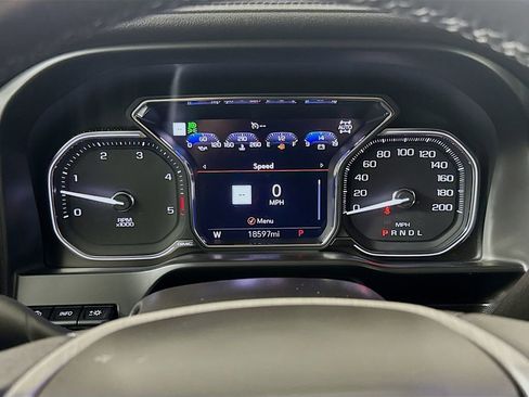 Used 2022 GMC Sierra 3500 Denali w/ Denali Ultimate Package image 10