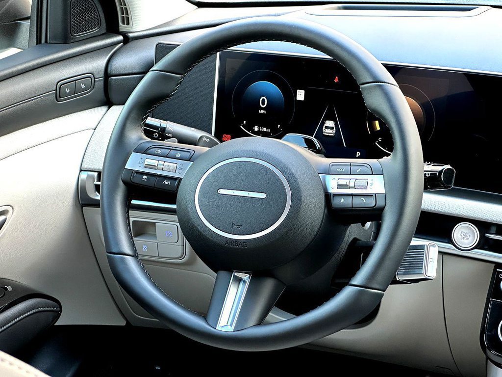 New 2026 Hyundai Tucson Limited FWD image 23