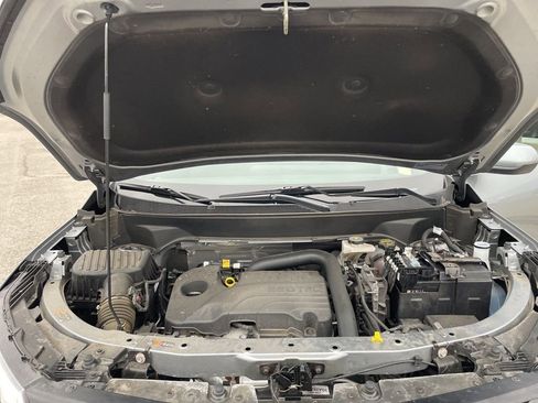 Used 2025 Chevrolet Equinox LT image 54