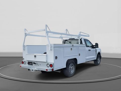 New 2024 Ford F350 XL w/ XL Chrome Package image 4