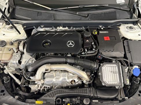 Certified 2024 Mercedes-Benz CLA 250 4MATIC image 11