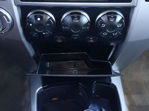 Used 2003 Toyota 4Runner Sport image 27