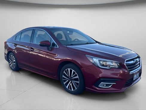 Used 2019 Subaru Legacy 2.5i Premium AWD/4WD image 2