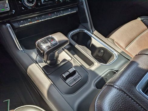 Used 2022 GMC Sierra 1500 Denali image 27