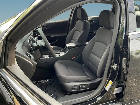 Used 2022 Chevrolet Malibu LT FWD image 20