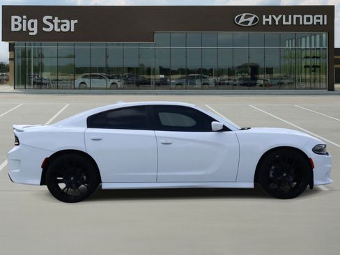 Used 2022 Dodge Charger GT RWD image 5